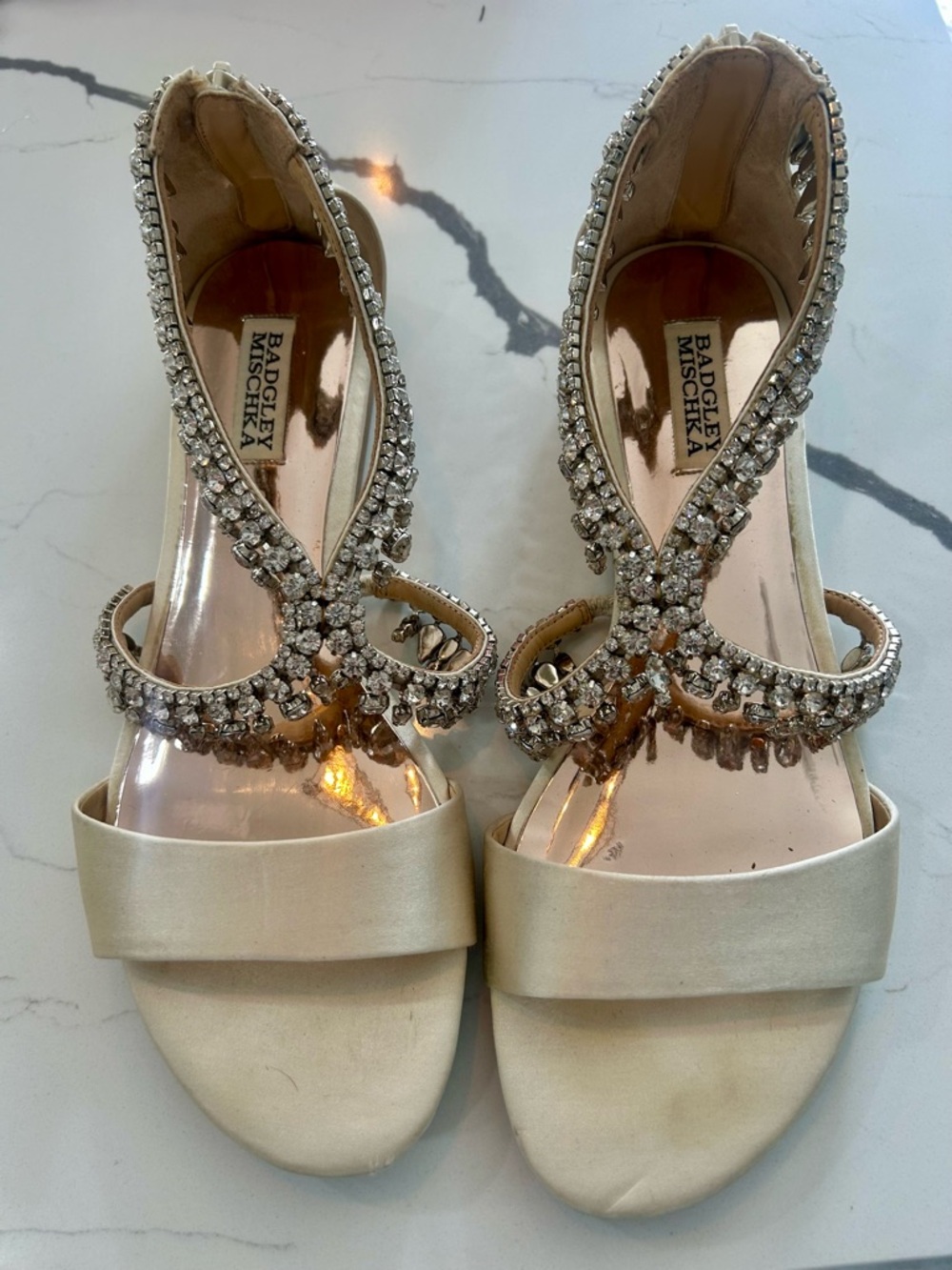 Badgley Mischka Silver Crystal Embellished Dress Sandals Flats SZ 10